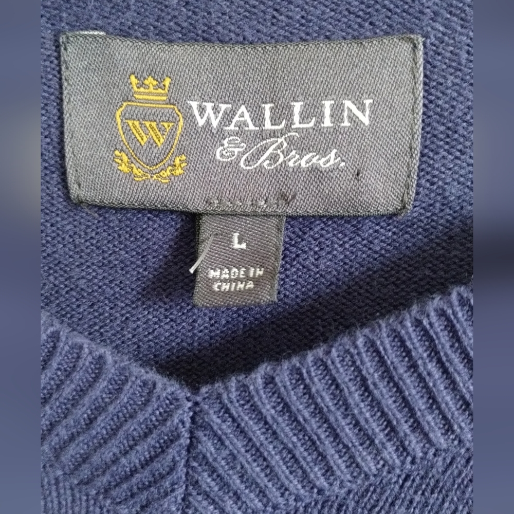 Cashmere and Cotton Blend Sweater - Picture 4 of 8